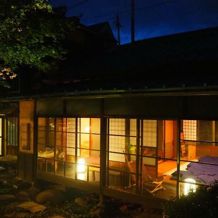 Hotel 飲んで泊まれる古民家 -浮木-Fumoku Chino Exterior foto